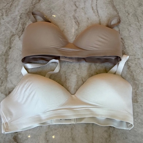 2 Bra SET; SOMA Endless Wireless Lifting/Smoothing Bras; Tan & Ivory; Size 38C - Picture 7 of 8